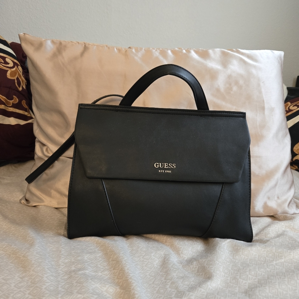 GUESS Black Handbag